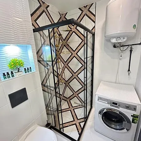 Deluxe Golden Horn Apartman *