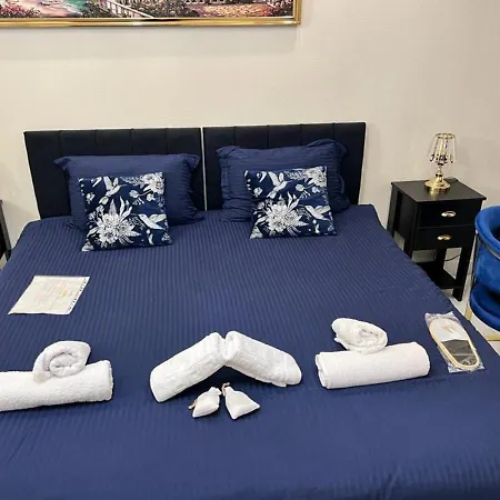 Deluxe Golden Horn Apartment